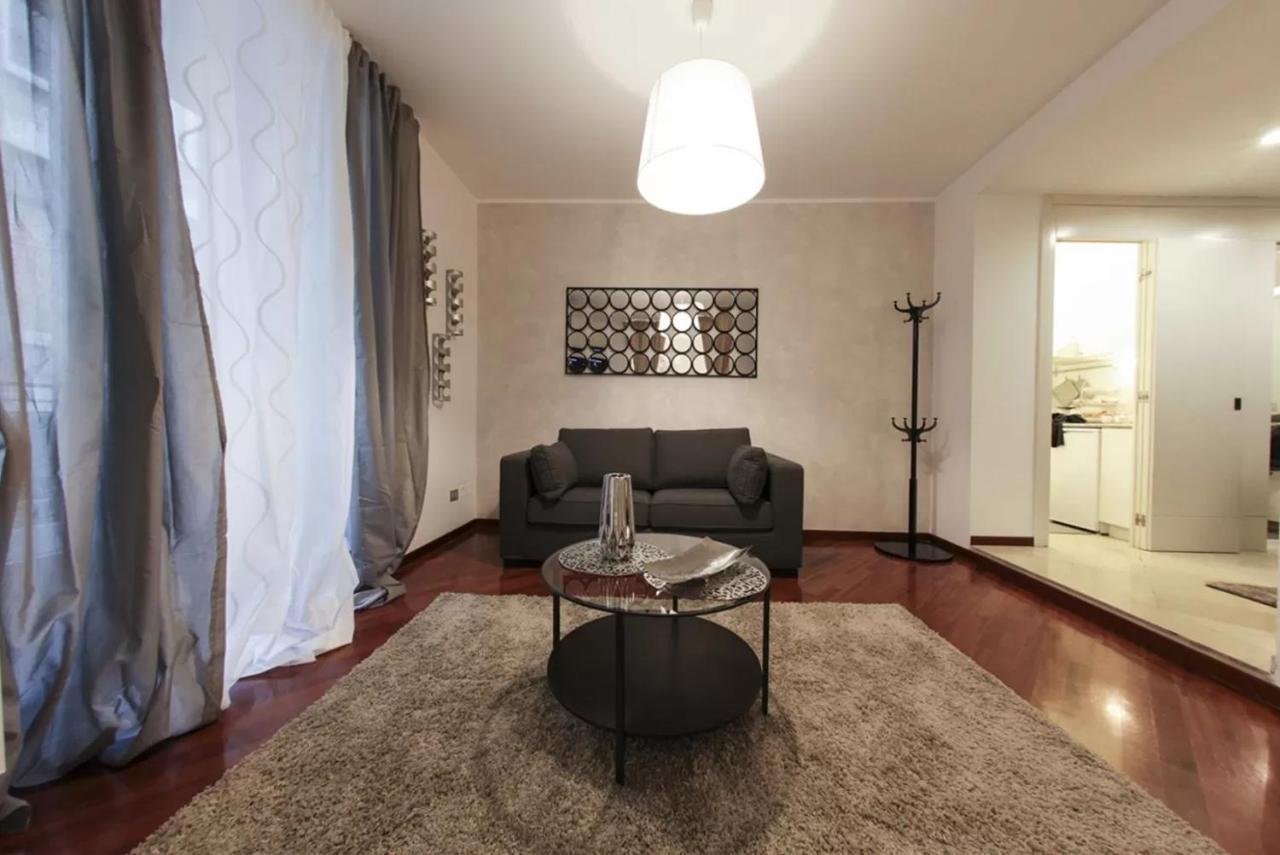 Italianway - Unione 8 Appartement Milaan Buitenkant foto